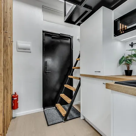 아파트 City Apartments *