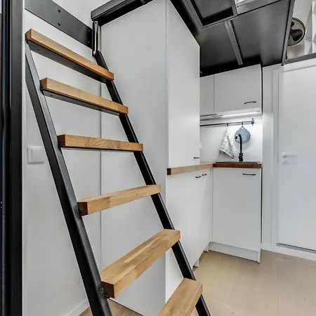 City Apartments 아파트 탈린