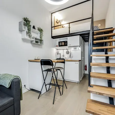 아파트 City Apartments